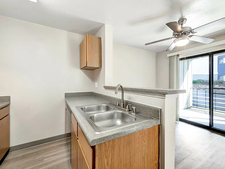 Kitchen & Dining Room