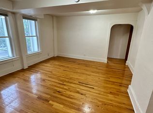 1635 White St APT 3, Dubuque, IA 52001