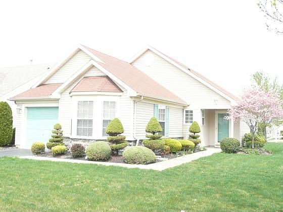 1st image of 2516 Spring Hill Dr