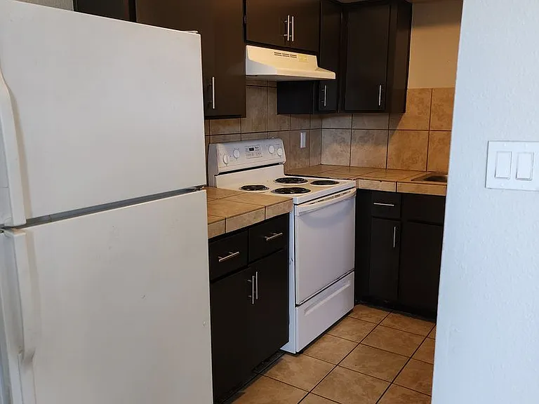 Modern Quarters Apartments — Photo 28