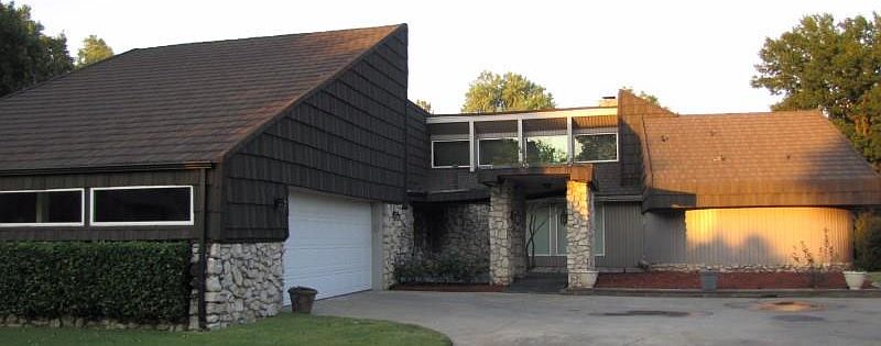 2nd image of 9800 Henderson Dr