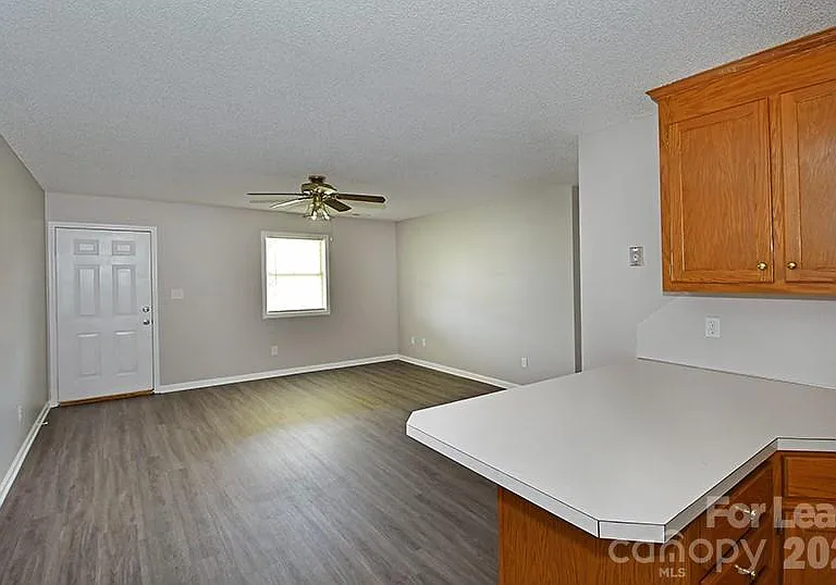 152 Glen Gar Dr — Photo 6