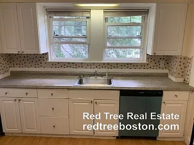 6 bed, $9,600 — Photo 2