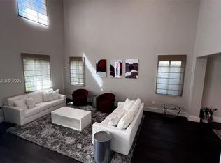 7568 SW 189th St, Cutler Bay, FL 33157