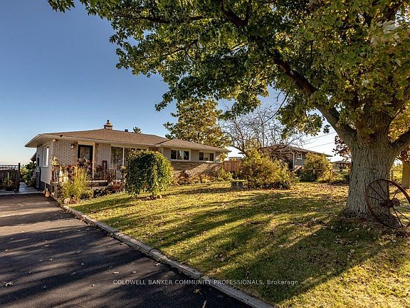 2nd image of 919 Ridge Rd