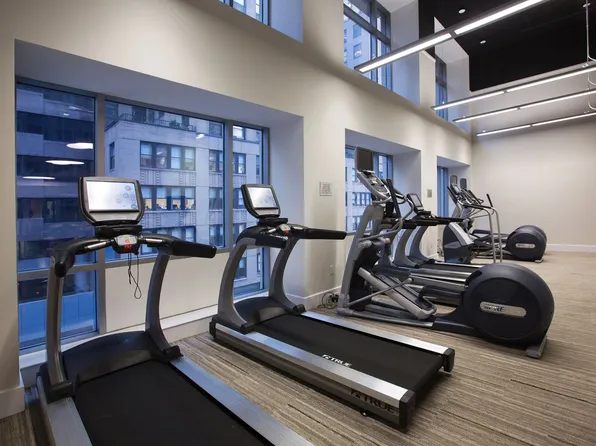 150 East 44th Street 38E image 19 of 20