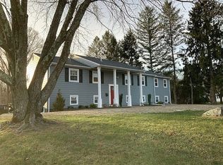 40 Malcolm Rd, North Kingstown, RI 02852