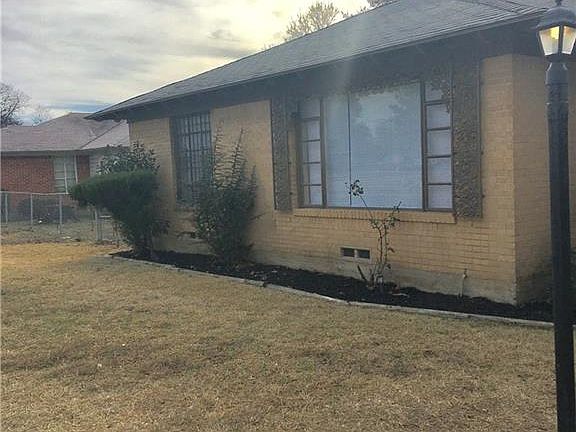 2nd image of 2669 Belknap Ave