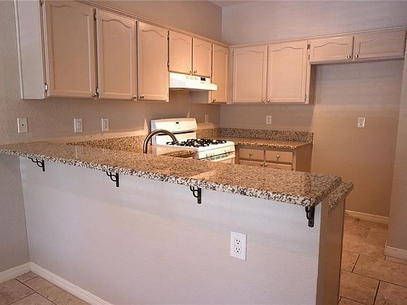 5th image of 6112 Sierra Valle Ln