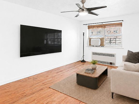 3rd image of 66-12 Grand Central Parkway #1B