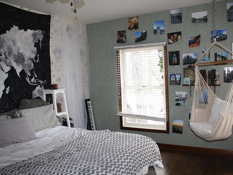 801 N College Ave — Photo 16