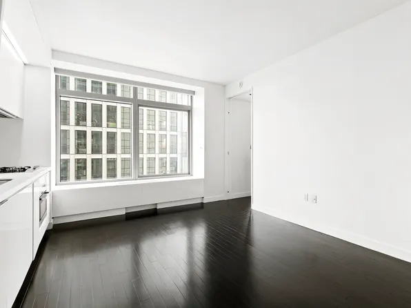 123 Washington Street image 1 of 10