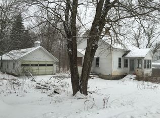 1 Carole Ct, Rochester, NH 03868