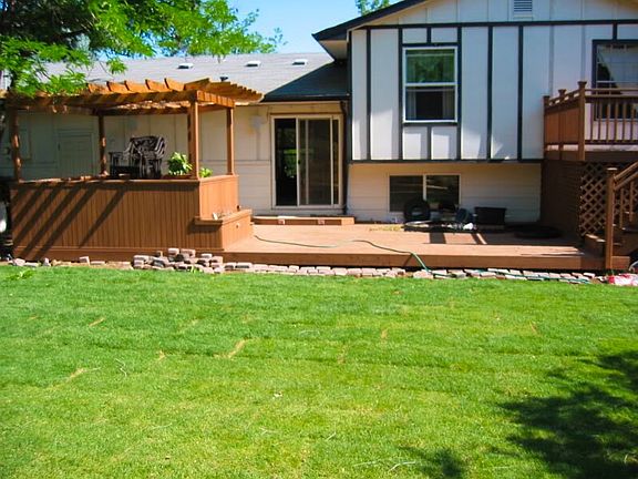 1k sqft, 3 level deck
