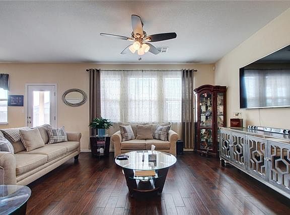5th image of 18401 Drecker Springs Ln