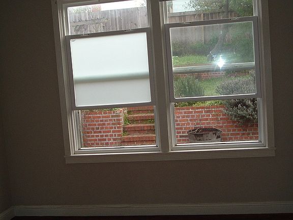 4th image of 2478 44th Ave