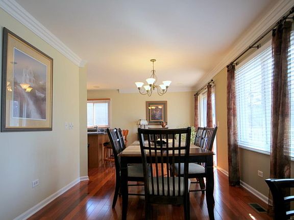 5th image of 6253 Sleepy Hollow Ln