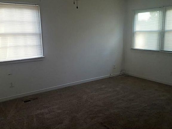 2nd image of 617 Crystal Ave