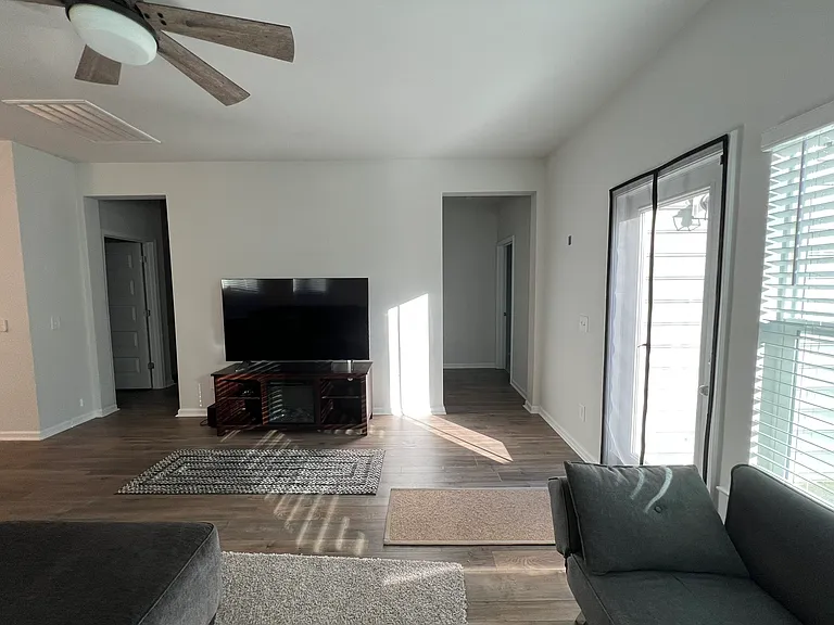 221 Pink Azalea St — Photo 2