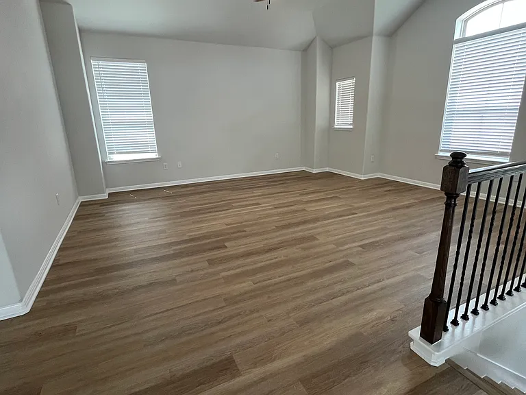 family/entertainment room or game room
