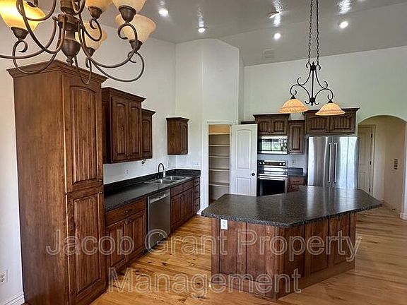 5th image of 5522 S Clearfield Ln