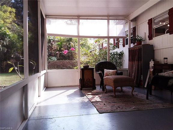 3rd image of 8190 Breeze Dr