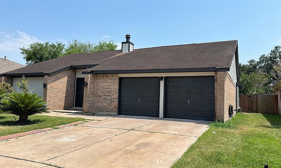1st image of 19503 Quiet Brook Dr