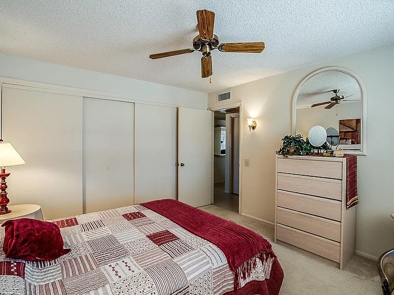 12439 W Tigerseye Dr — Photo 20