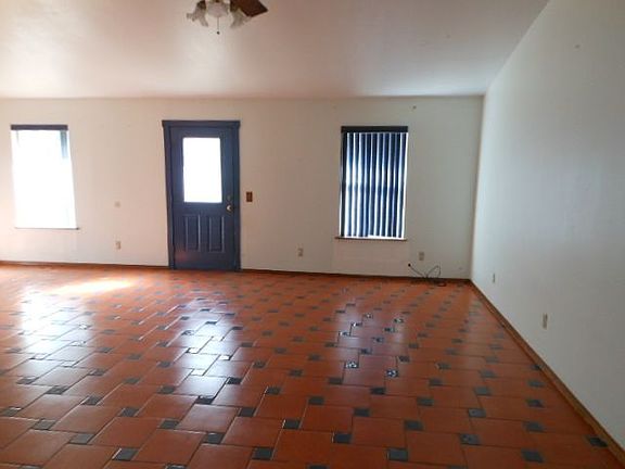 2nd image of 3719 Gonzalez Ln