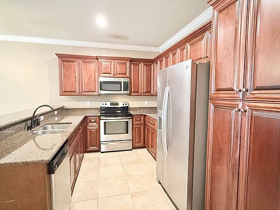 3rd image of 1737 Sound Haven Ct
