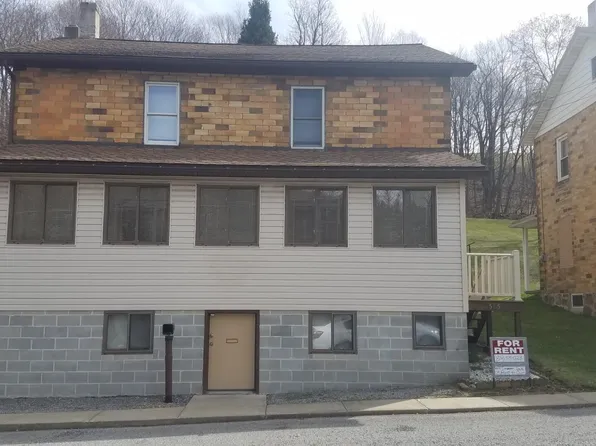 1565 Christoff St, Nanty Glo, PA 15943