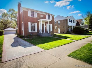1447 Manchester Ave, Westchester, IL 60154