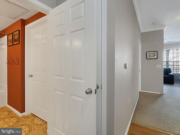 5th image of 3009 Nicosh Cir Unit 4307