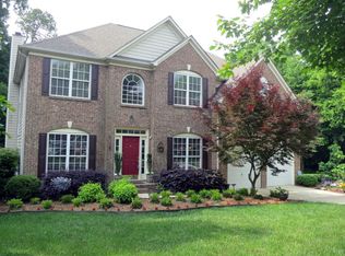 8102 Brookings Dr, Charlotte, NC 28269