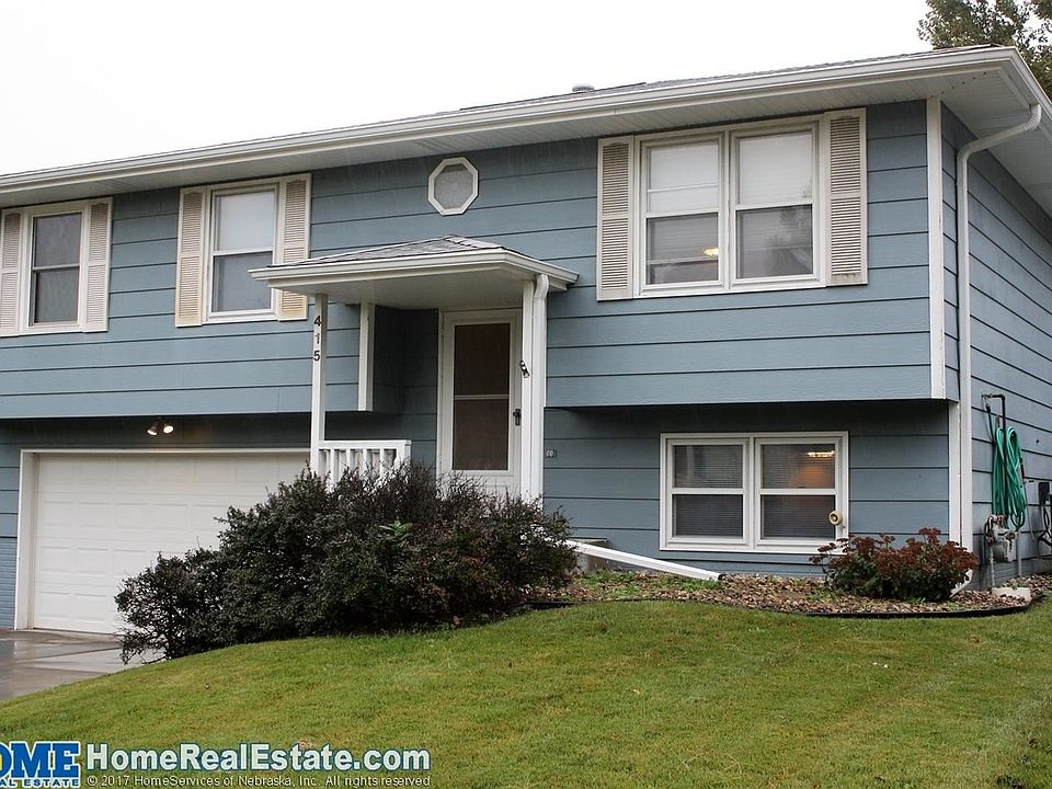 1st image of 415 Laramie Trl
