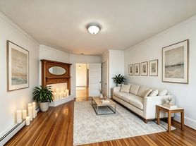 39 Newport St