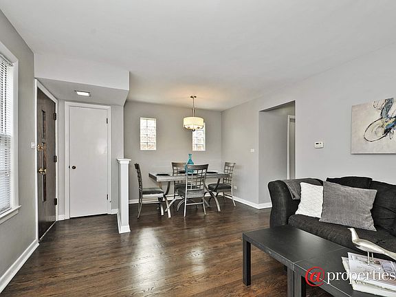 Living Room / Dining Room