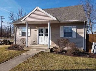 1701-1703 N Reserve St, Muncie, IN 47303