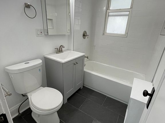 3rd image of 58 Cedar Ave Floor 2