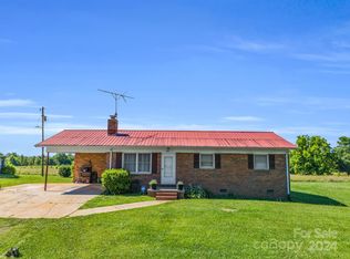 450 Hopewell Rd, Ellenboro, NC 28040