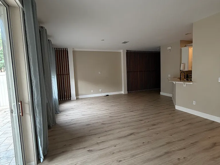 8548 Bertram Ln — Photo 5