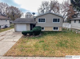 909 F St, Eagle, NE 68347