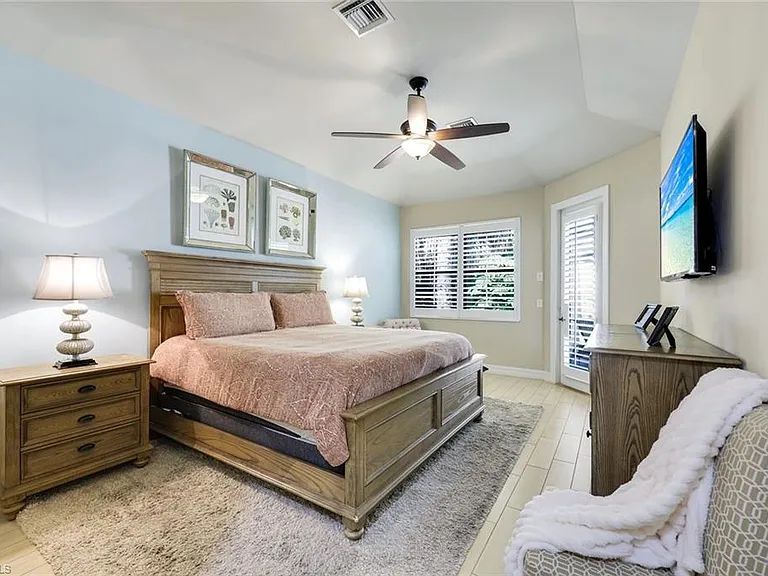 1243 Briarwood Ct — Photo 9