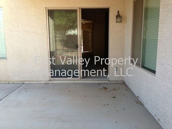 4th image of 496 E Goldmine Ln