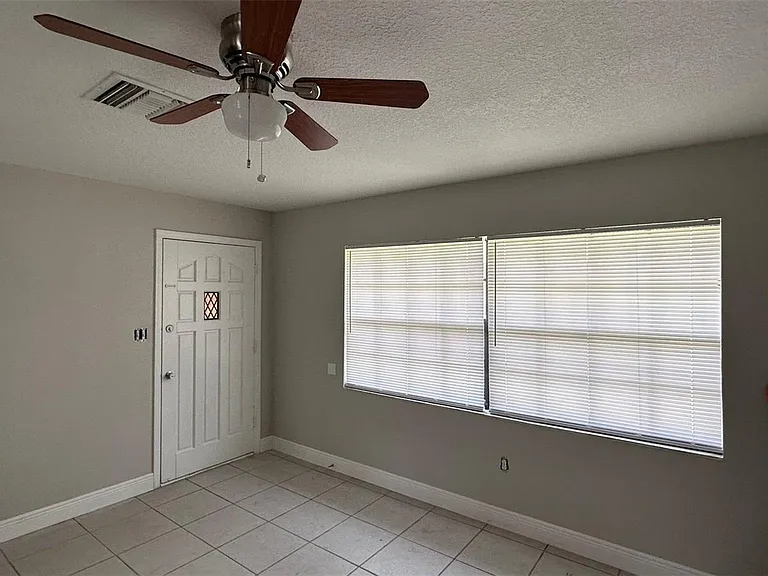 210 N Lone Oak Dr #1 — Photo 11