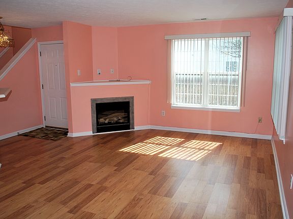 5th image of 4962 Potomac Square Pl Unit 1