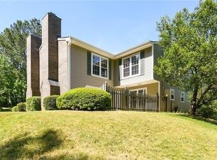 563 Picketts Bend Ct, Marietta, GA 30008