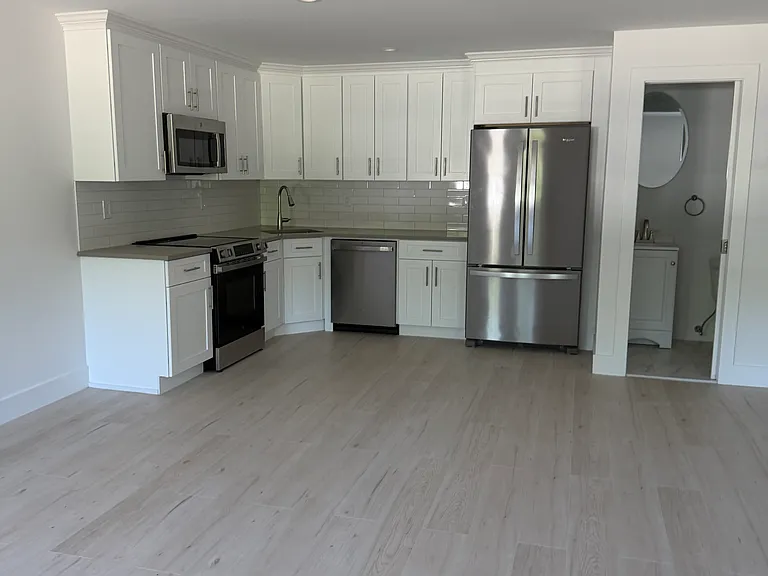632 Norwich Rd #3 — Photo 1
