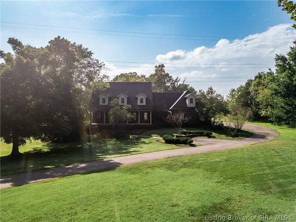 6004 Pebble Creek Drive, Floyds Knobs, IN 47119