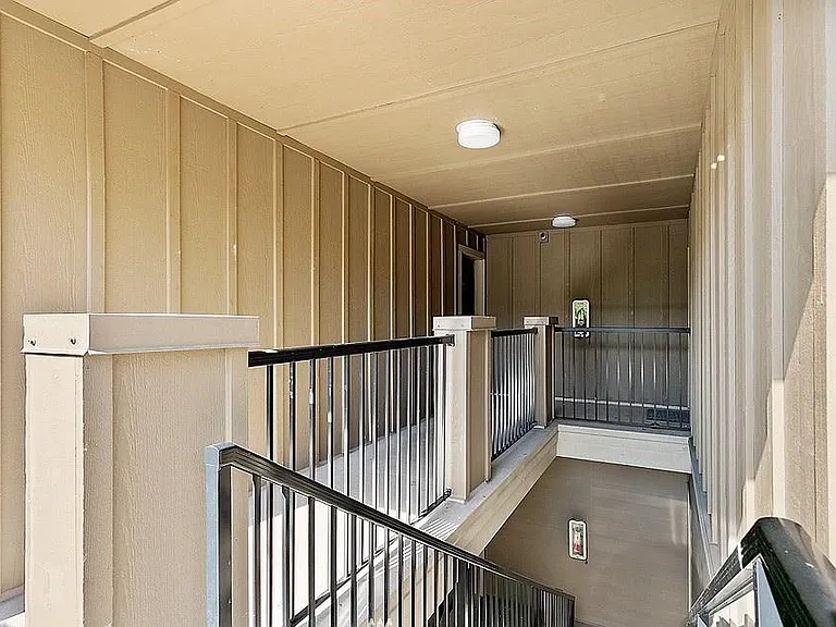 18930 Bothell Everett Hwy #C303 — Photo 11